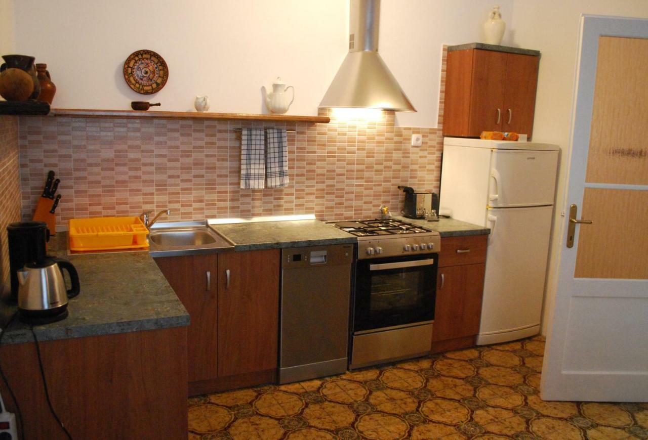 Park Pomerio Appartment Рієка Екстер'єр фото